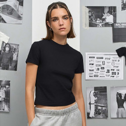 T-SHIRT CORTA LILIA DONNA...