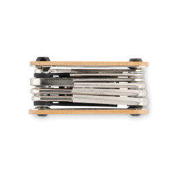 Multiutensile in bamboo