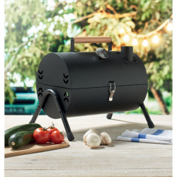 Barbecue portatile con camino