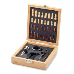 Set da vino con scacchiera