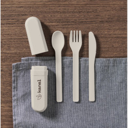 Set di posate e astuccio in PLA