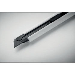 Grande coltello retrattile