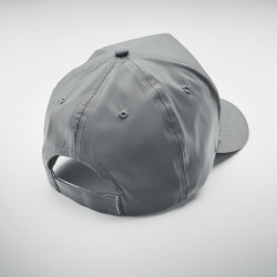 Cappellino in polietilene